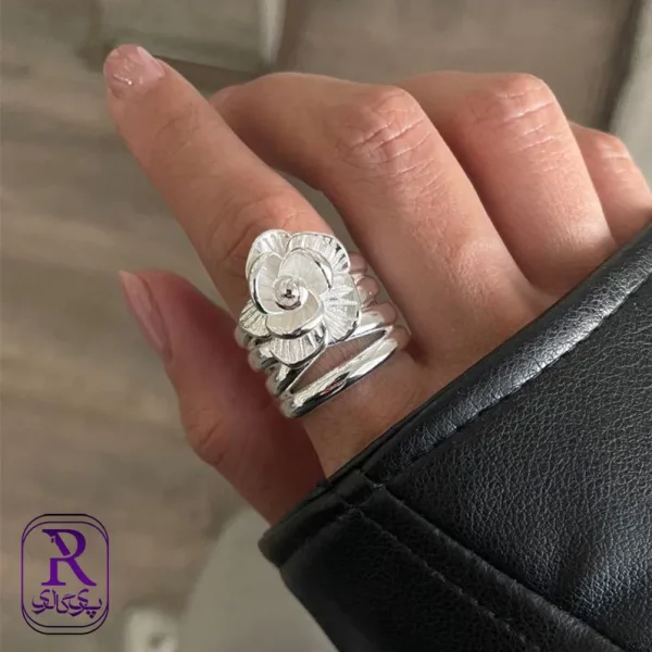 انگشتر مینیمال گل لایندار